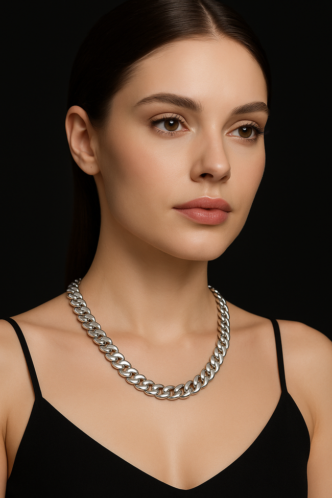 Fortuna Curb Cuban Chain 7.52 x 9.05 Rhodium