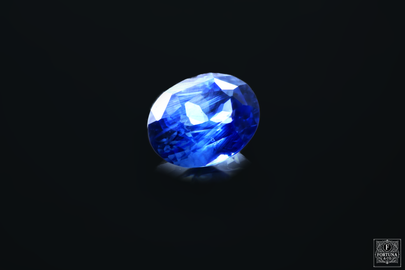 1.79ct Ceylon Blue Unheated Sapphire - Intense Blue/Purple Oval